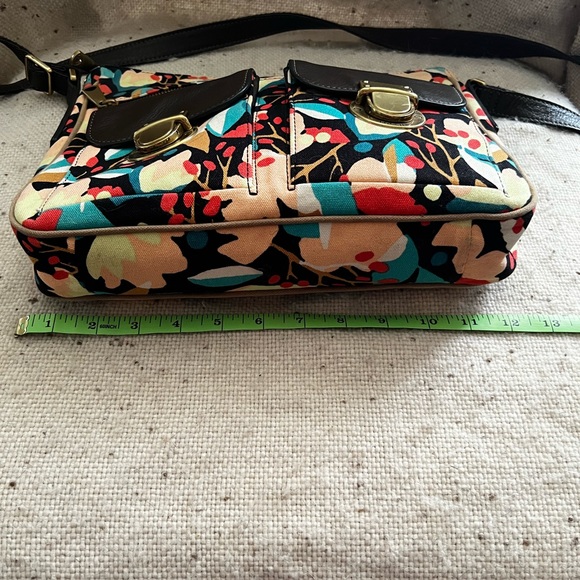 Fossil Cross Body Bag - Picture 4 of 6